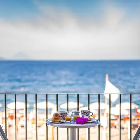 Apartment Mistral Canneto (Lipari)